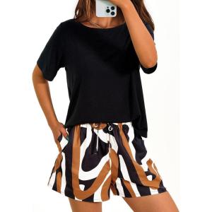 imagePRETTYGARDEN Womens Summer 2 Piece Outfits Lounge Sets Short Sleeve Tee Shirts Tops Blouses Pockets Printed Shorts TracksuitFloral Black Multicolored