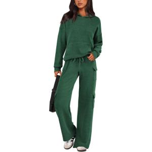 imagePRETTYGARDEN 2 Piece Sets for Women Fall 2026 Sweatsuits Outfits Lounge Matching Hoodie Set Travel Track Suits Winter ClothesGreen